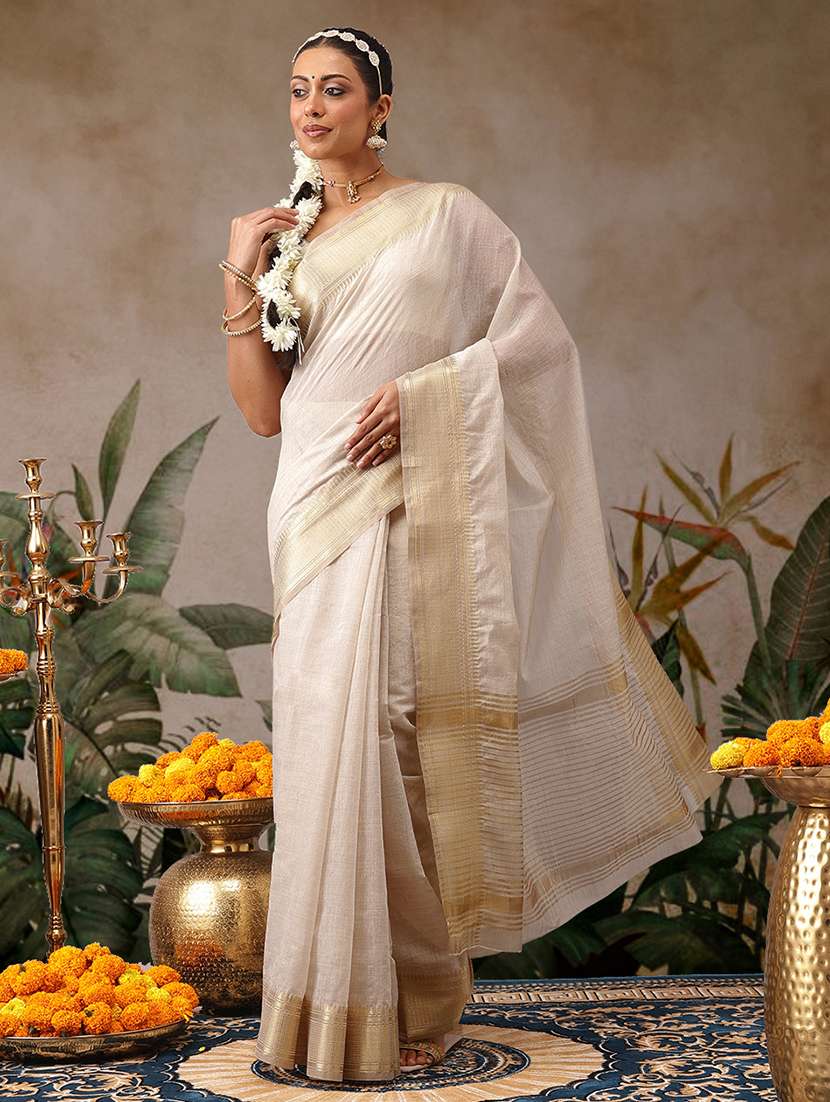 women solid with bordered kasavu saree with blouse