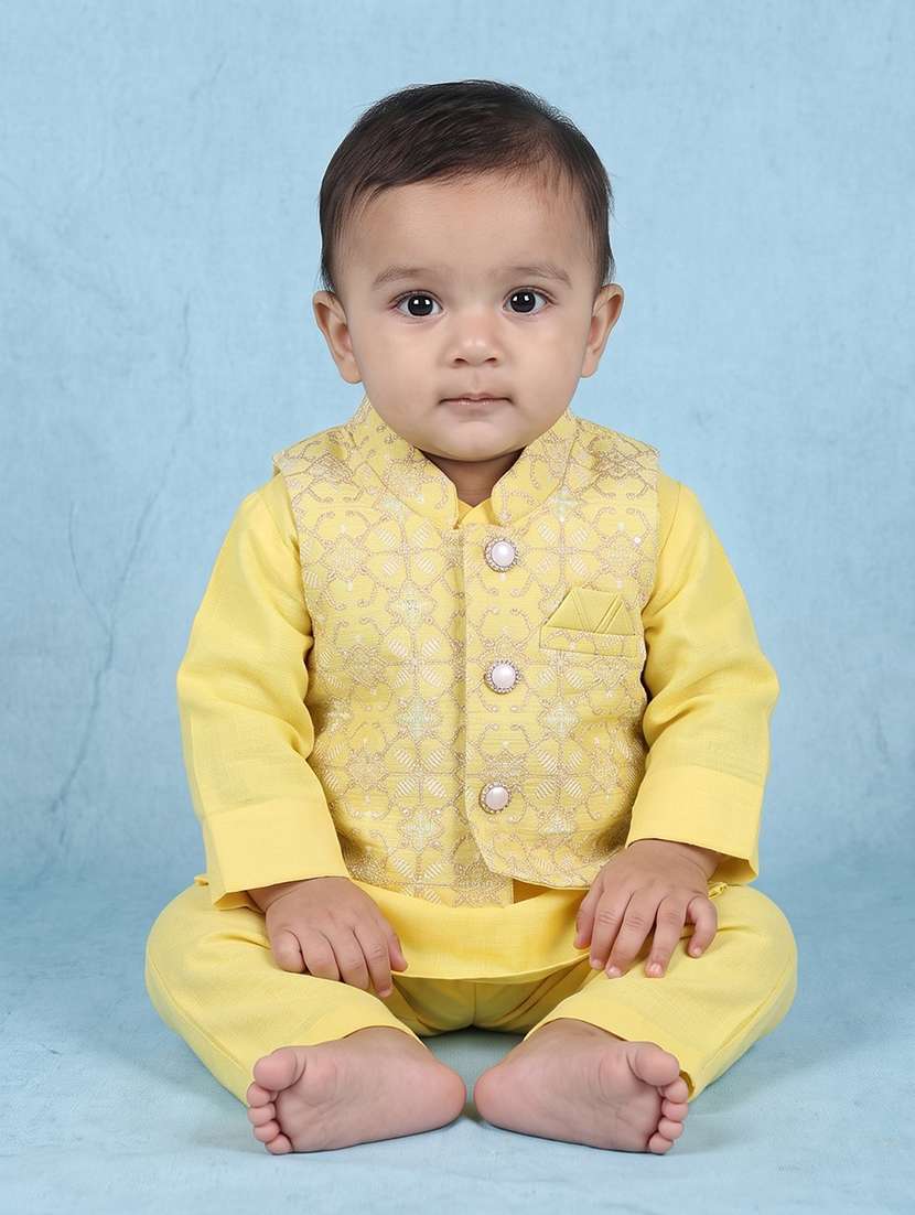 boys embroidered long sleeves kurta set