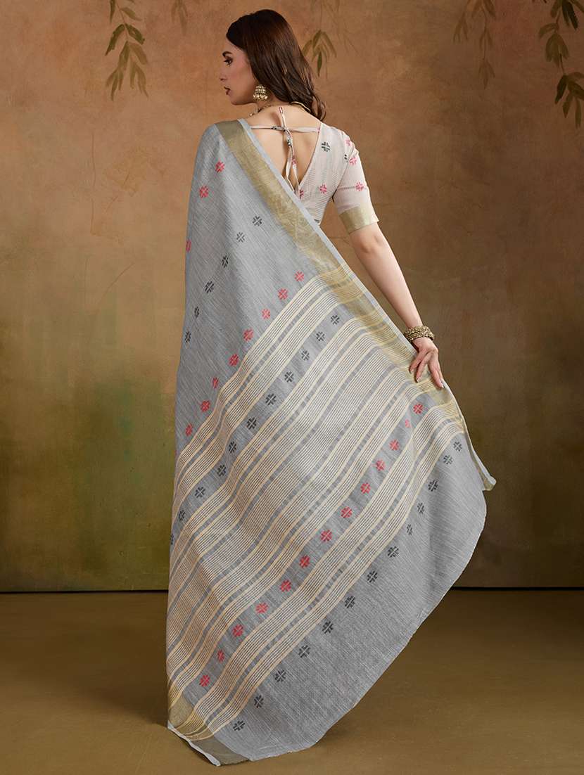 women self design handloom saree with blouse - 22592452 -  Standard Image - 3