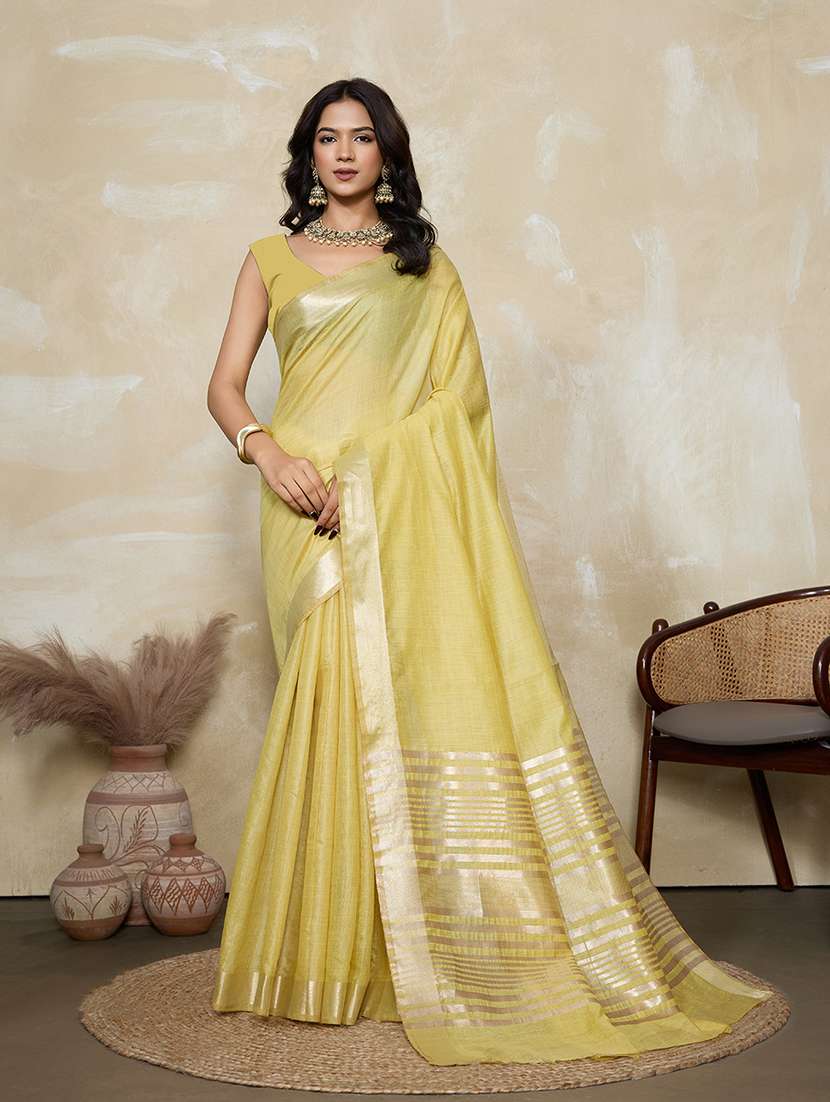 women solid with bordered saree with blouse