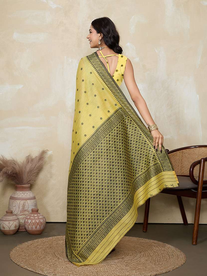 women self design bordered saree with blouse - 22592668 -  Standard Image - 3