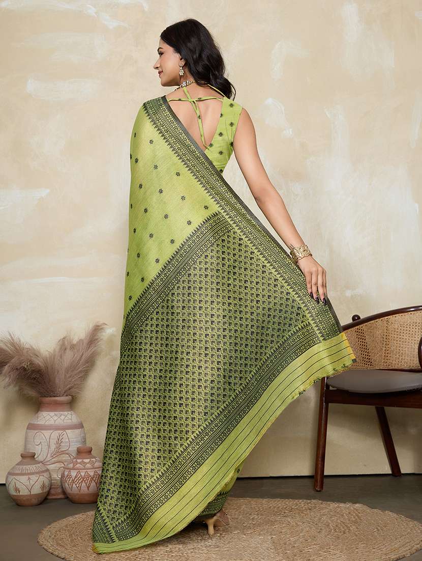 Women Self Design Bordered Saree With Blouse - 22592669 -  Standard Image - 3