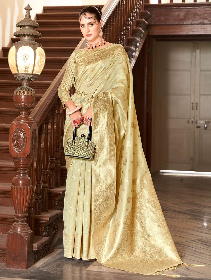 women self design banarasi saree with blouse