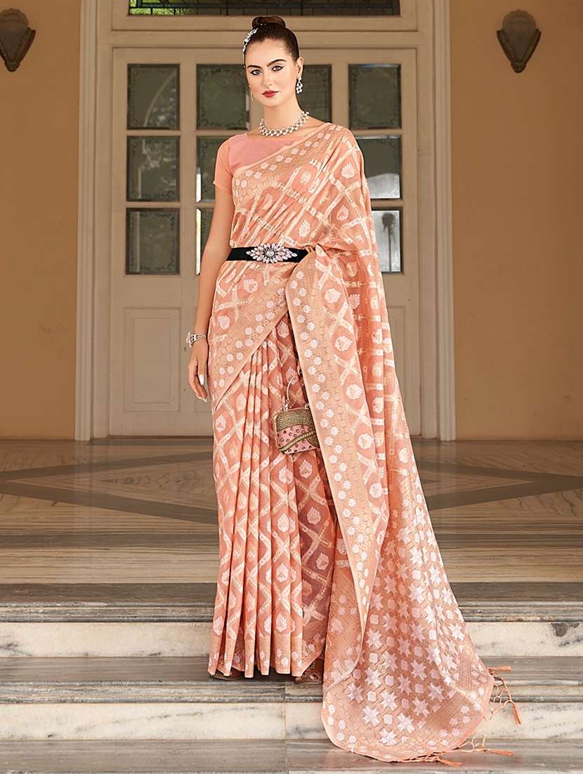 women self design banarasi saree with blouse