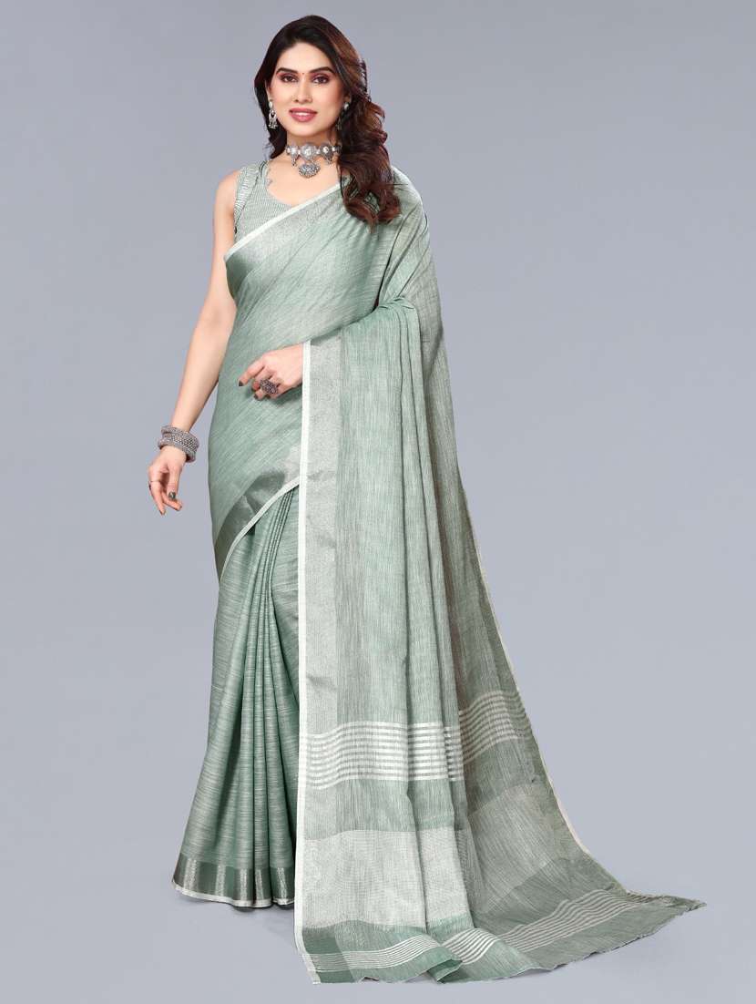women solid with bordered saree with blouse