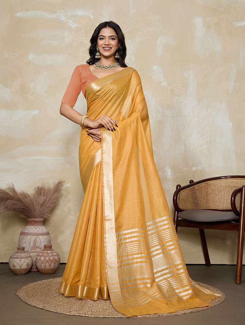 women solid with bordered saree with blouse