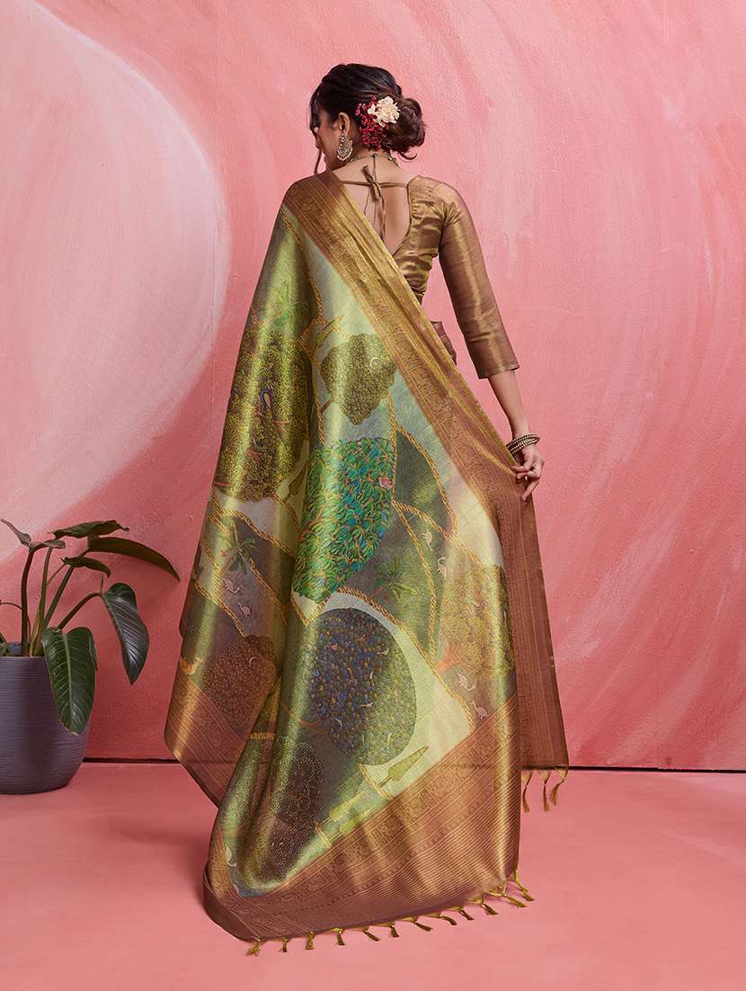 women printed saree with blouse - 22592895 -  Standard Image - 3