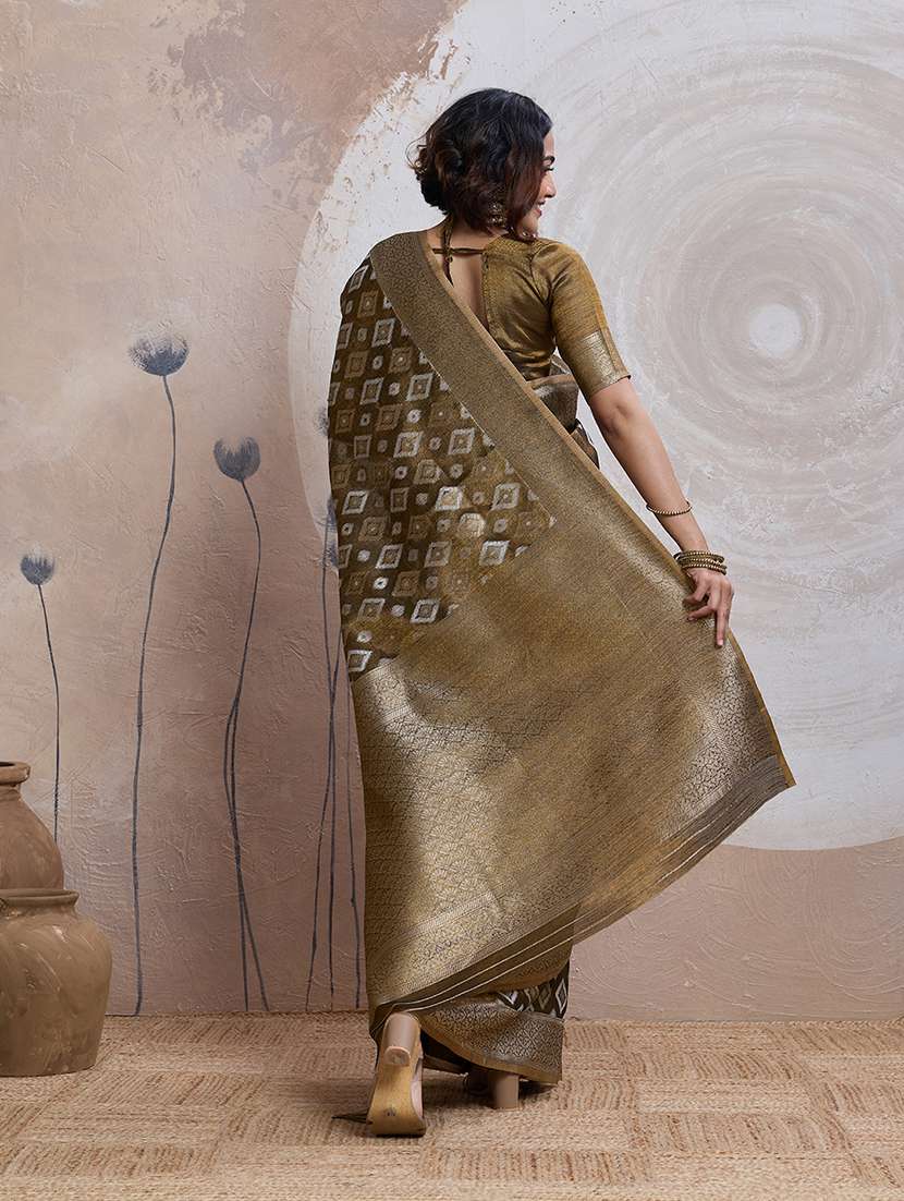 Women Self Design Patola Saree With Blouse - 22592896 -  Standard Image - 3
