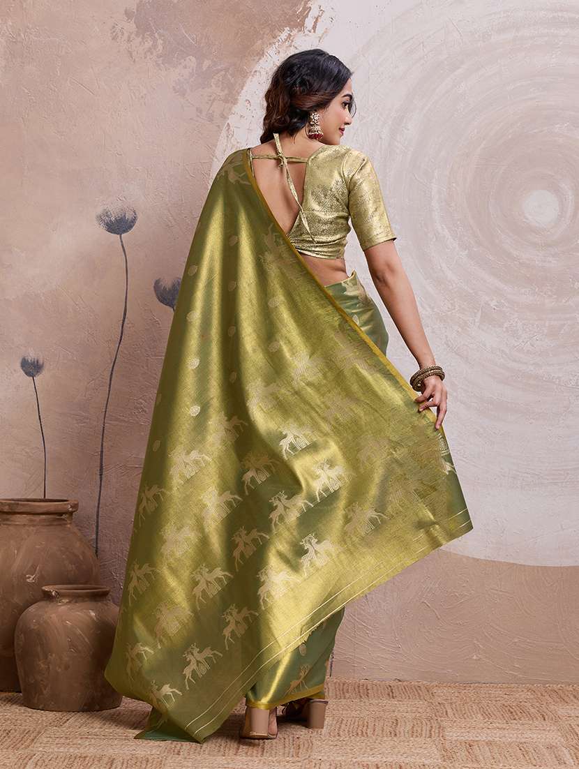 Women Self Design Banarasi Saree With Blouse - 22592915 -  Standard Image - 3