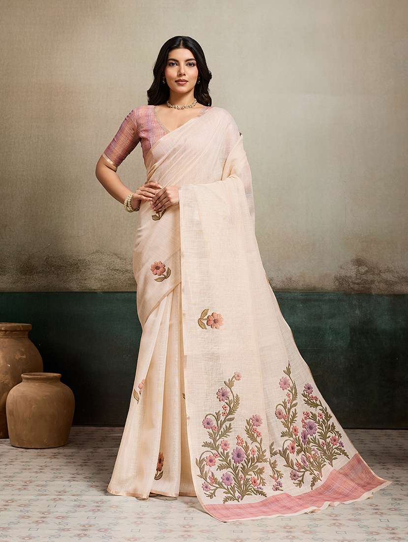 women printed casual wear saree with blouse