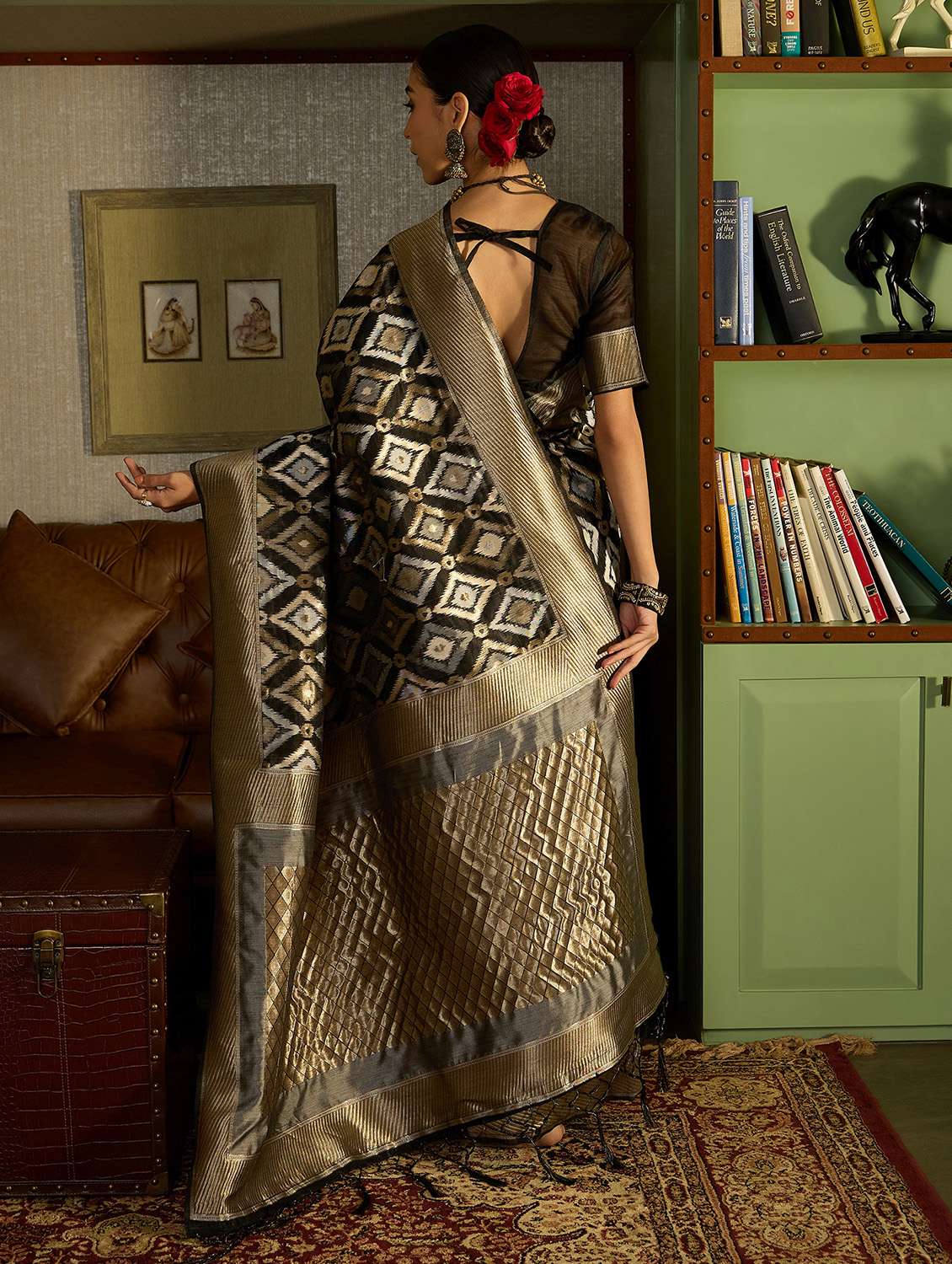women self design banarasi saree with blouse - 22592999 -  Standard Image - 3
