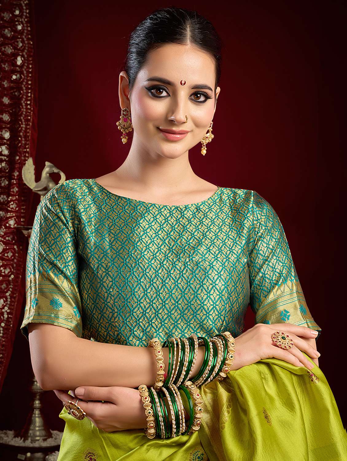 women self design paithani saree with blouse - 22593085 -  Standard Image - 5