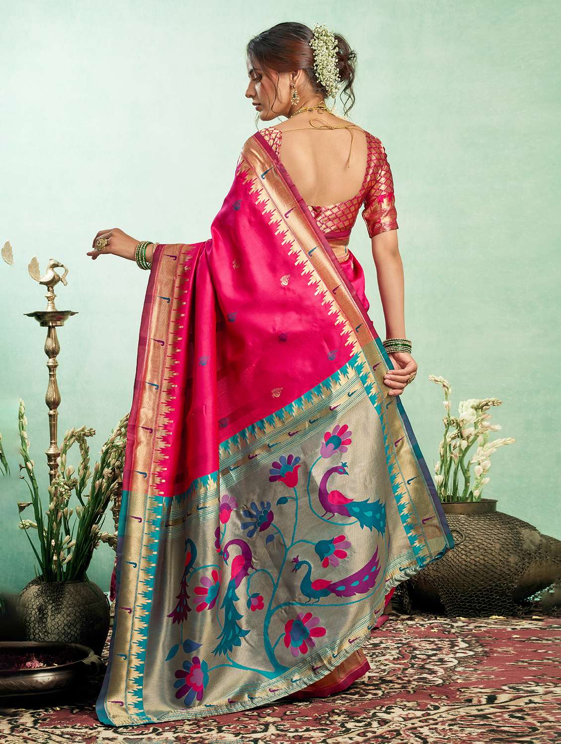 Women Self Design Paithani Saree With Blouse - 22593094 -  Standard Image - 3