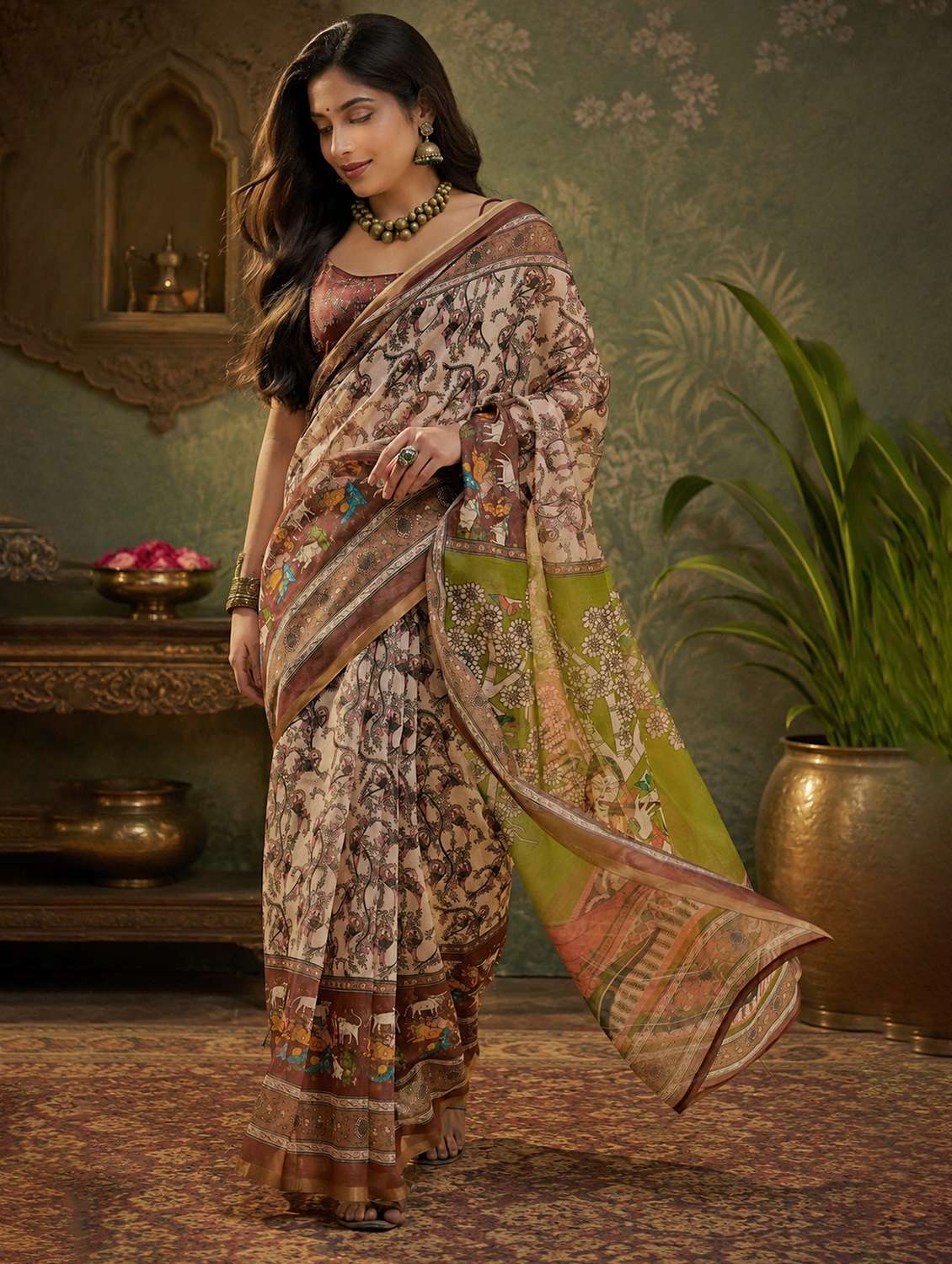 women printed casual wear saree with blouse