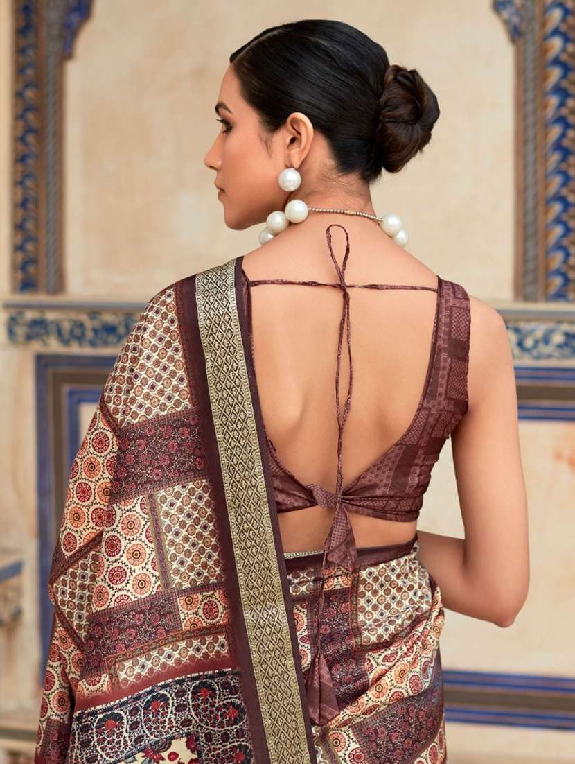 women printed casual wear saree with blouse - 22593481 -  Standard Image - 3