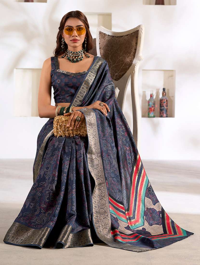 women printed casual wear saree with blouse