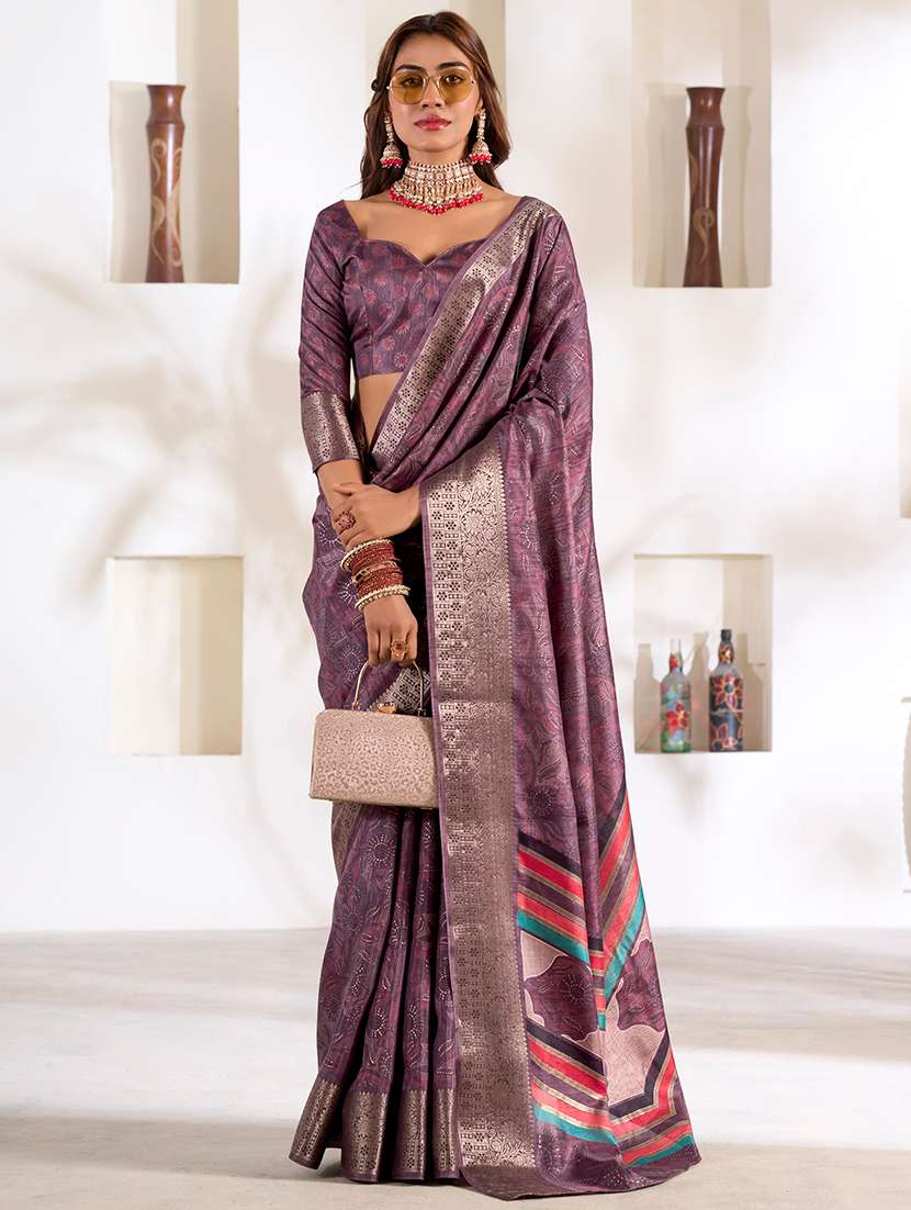 women printed casual wear saree with blouse