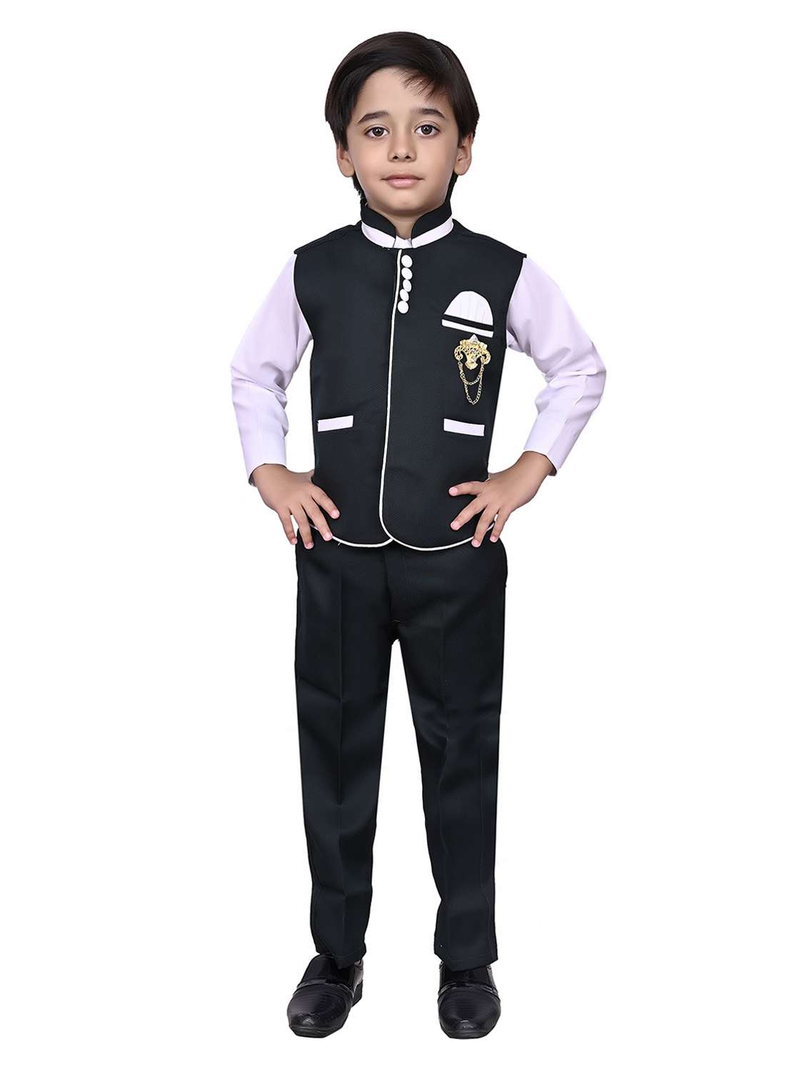 boys solid long sleeves suit set