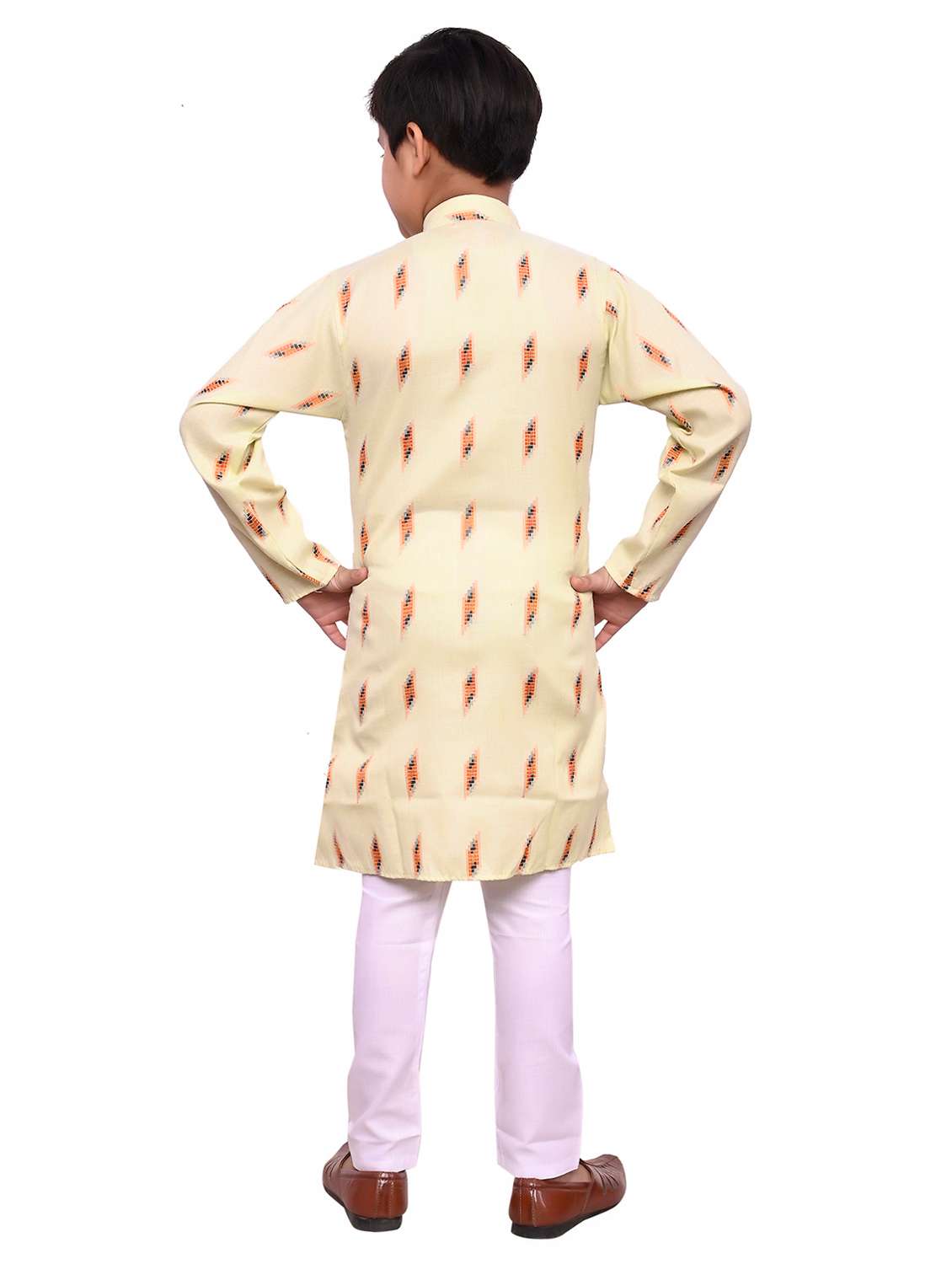 boys printed mandarin neck kurta set - 22593606 -  Standard Image - 3