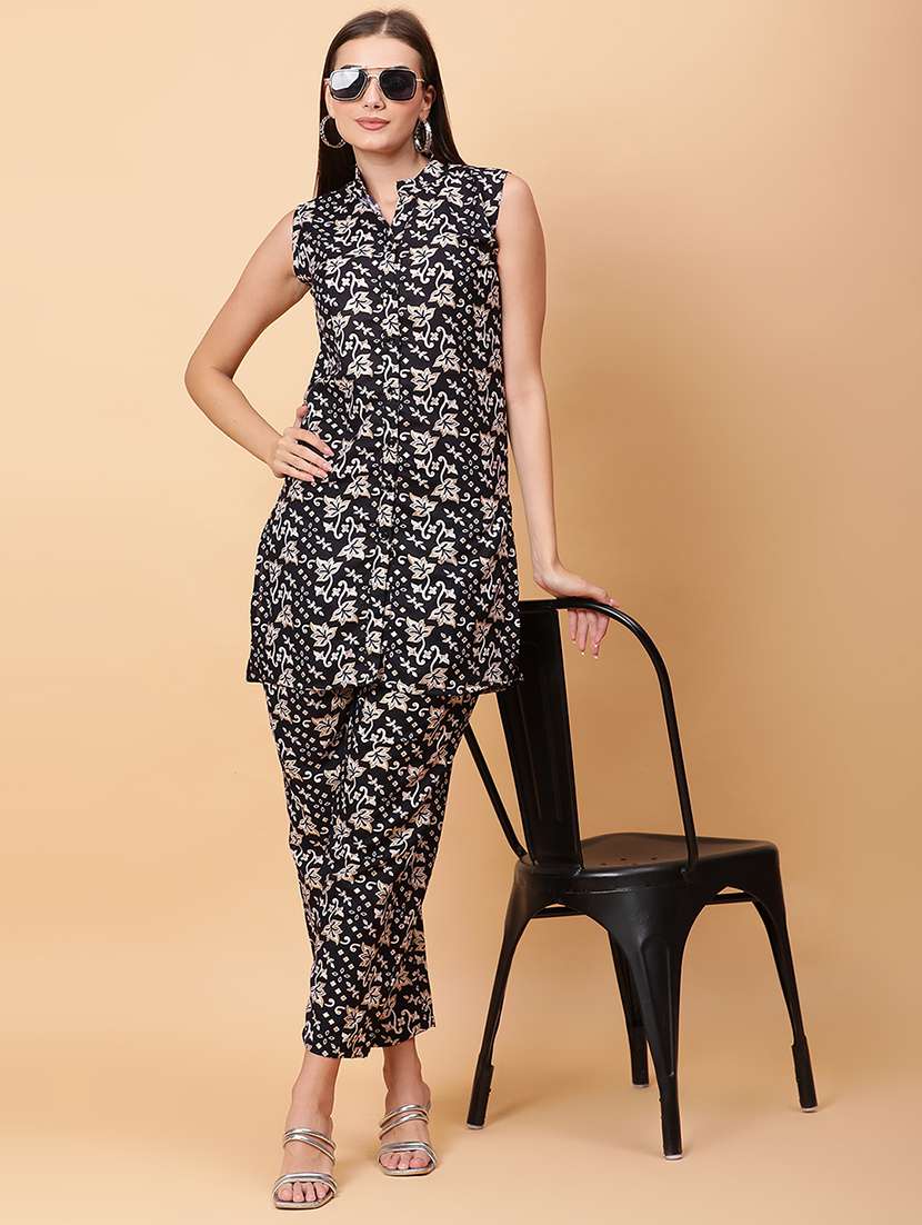 women printed sleeveless ethnic co-ord set