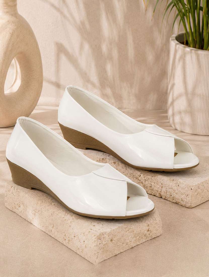 women solid peep toe slip on shoes