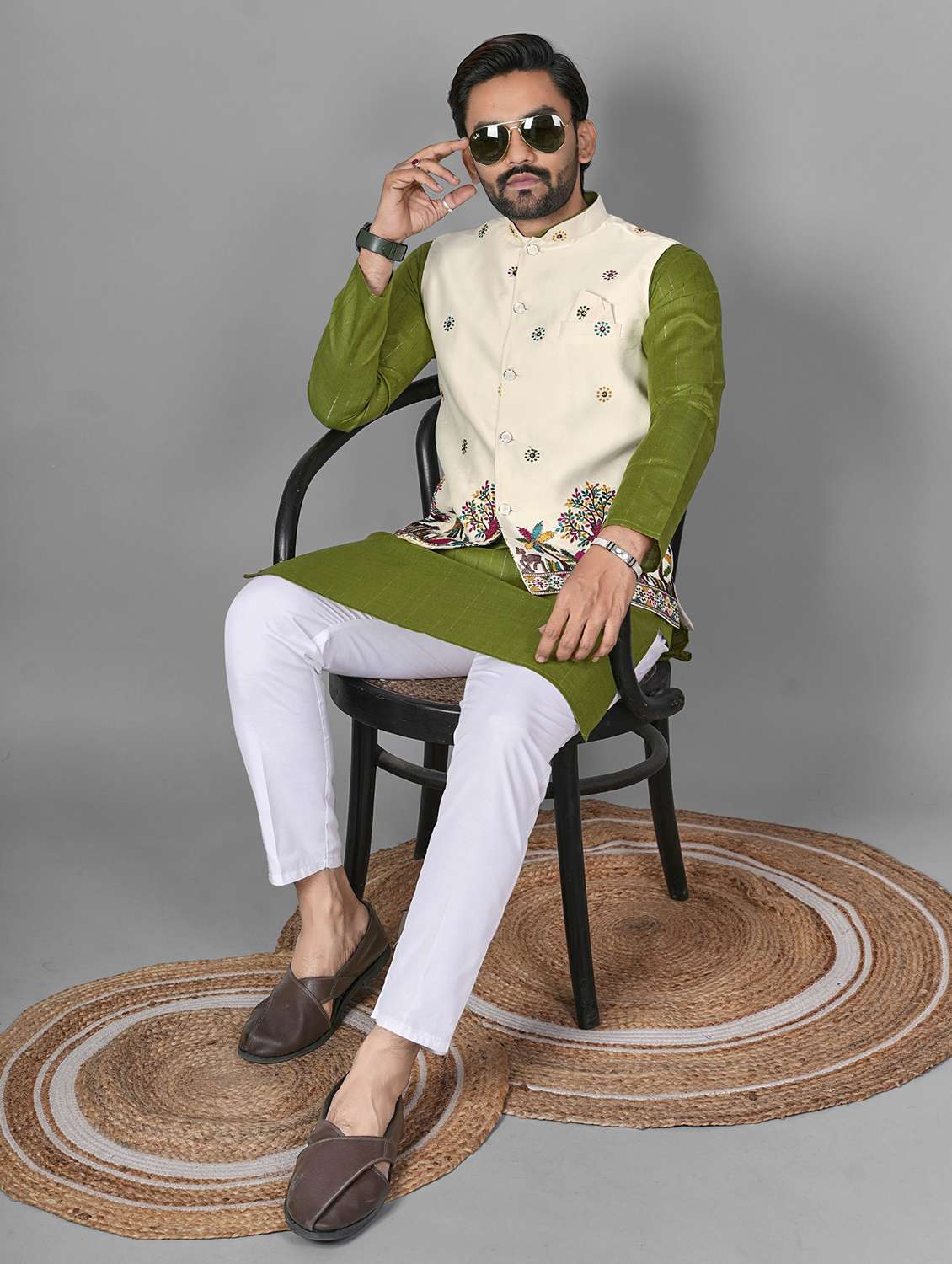 men embroidered mandarin neck kurta pyjama with jacket set - 22593742 -  Standard Image - 5