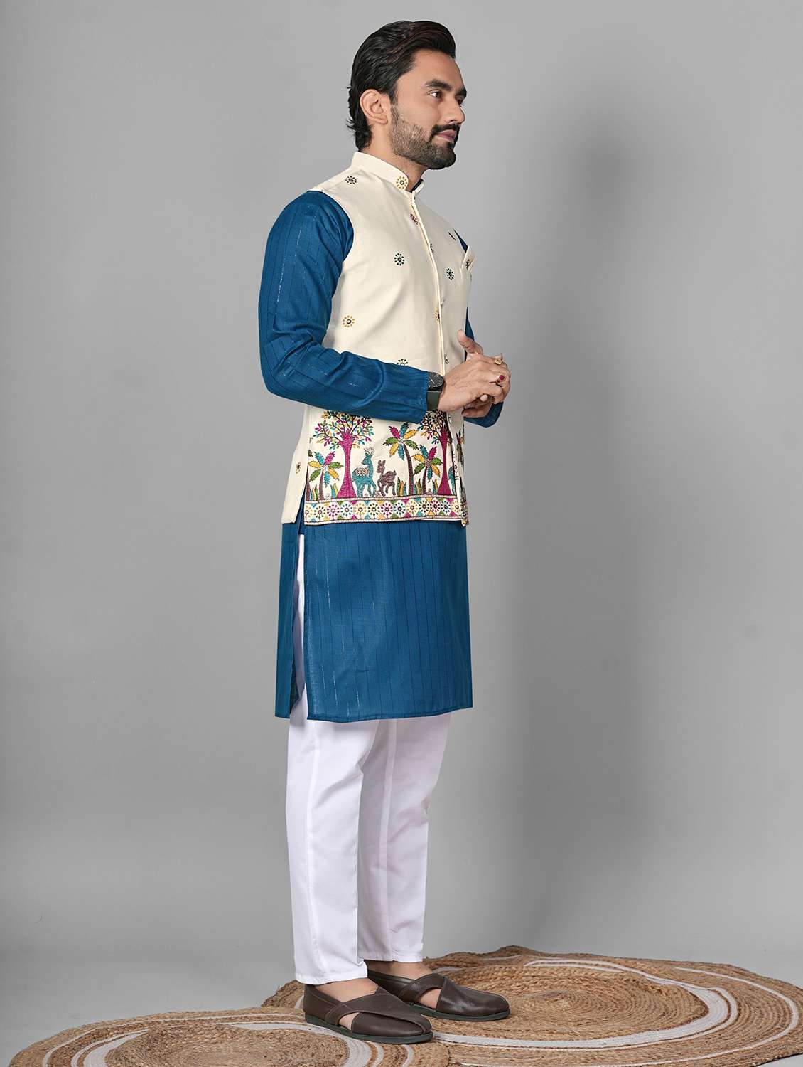 men embroidered mandarin neck kurta pyjama with jacket set - 22593743 -  Standard Image - 3