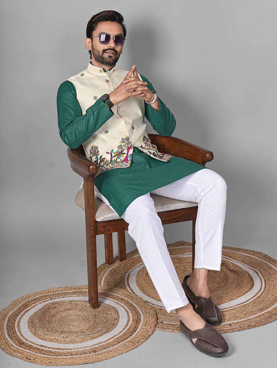 men embroidered mandarin neck kurta pyjama with jacket set - 22593745 -  Standard Image - 5