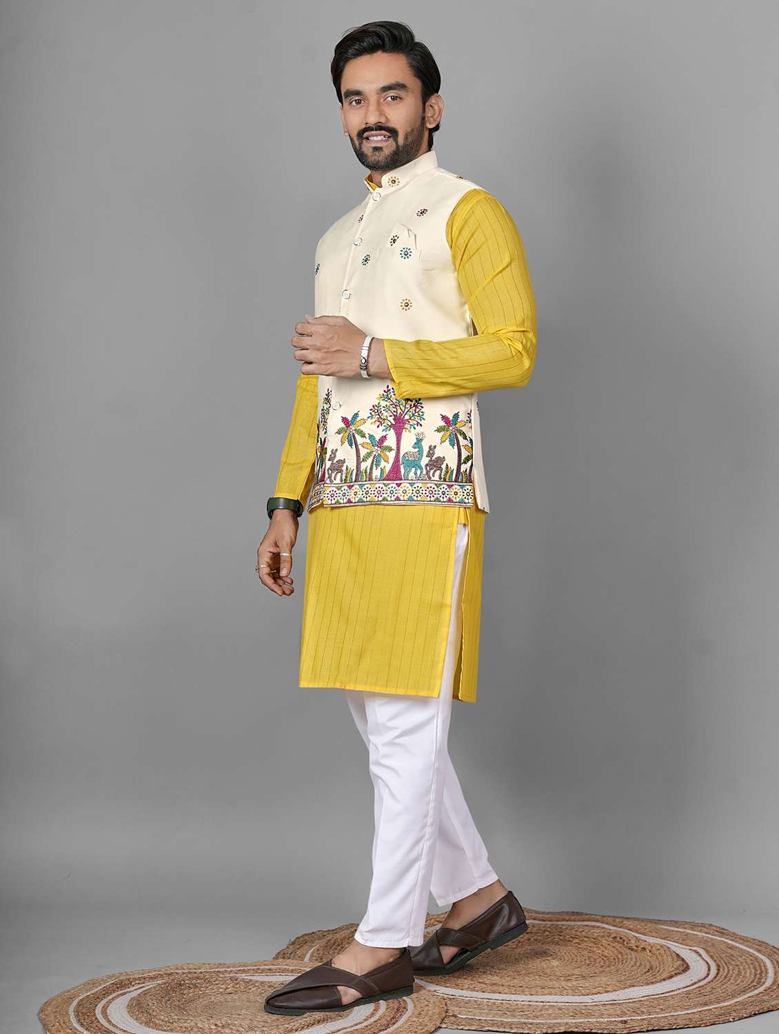 men embroidered mandarin neck kurta pyjama with jacket set - 22593748 -  Standard Image - 3