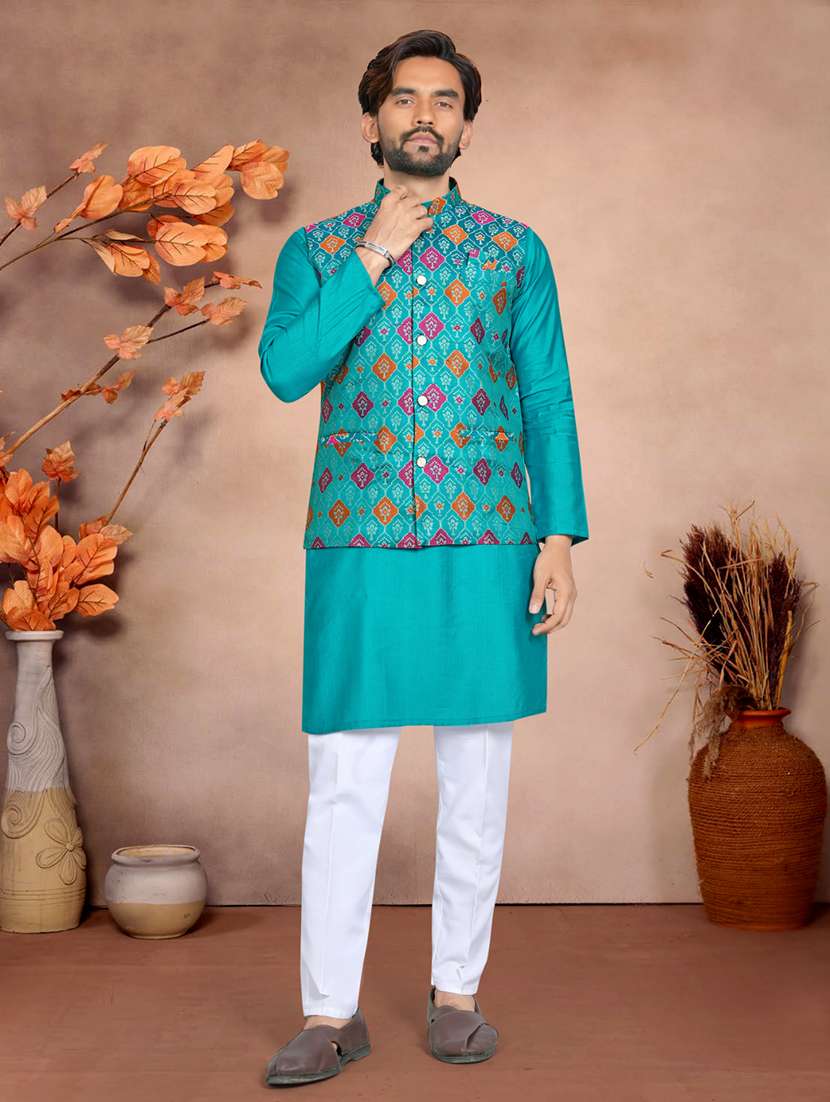 men self design mandarin neck kurta pyjama with jacket set