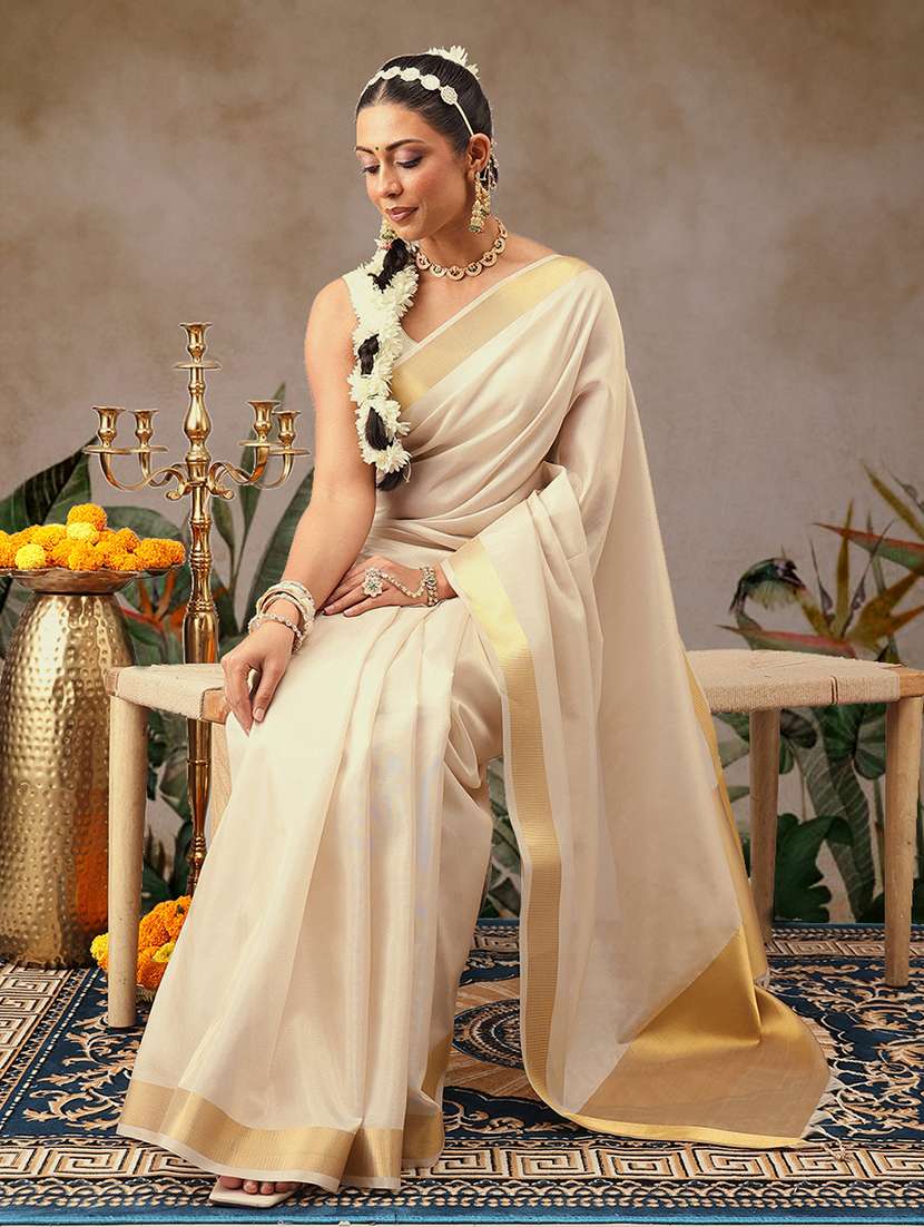 women solid with bordered kasavu saree with blouse - 22593815 -  Standard Image - 3