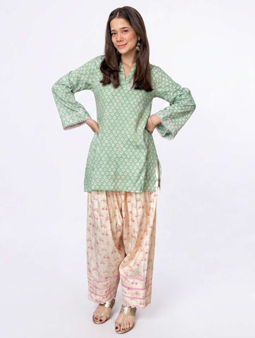 women printed long sleeves kurta farshi salwar set