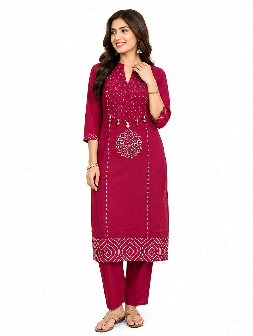 women printed three quarter sleeves kurta pant set