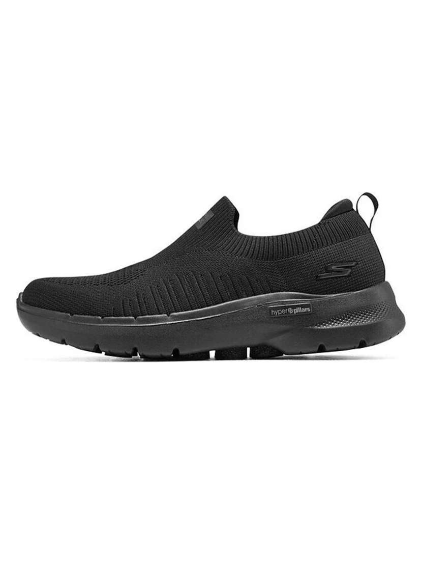 men textured slip on sports shoes