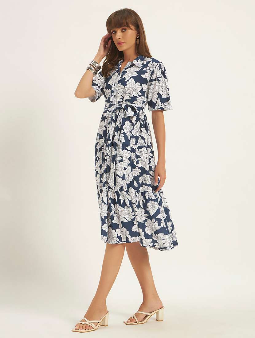Women Printed Short Sleeves Tiered Dress - 22594173 -  Standard Image - 3