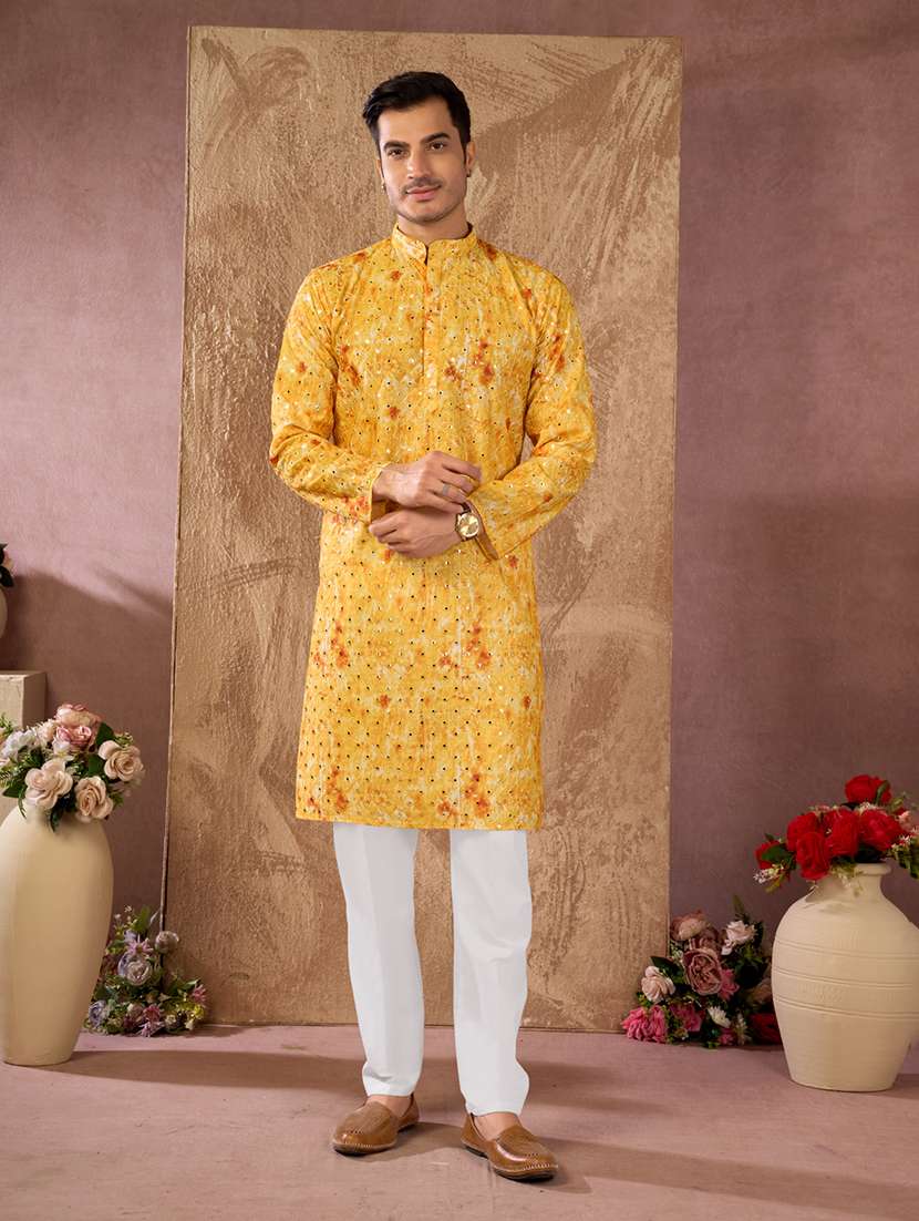 men printed mandarin neck kurta pyjama set