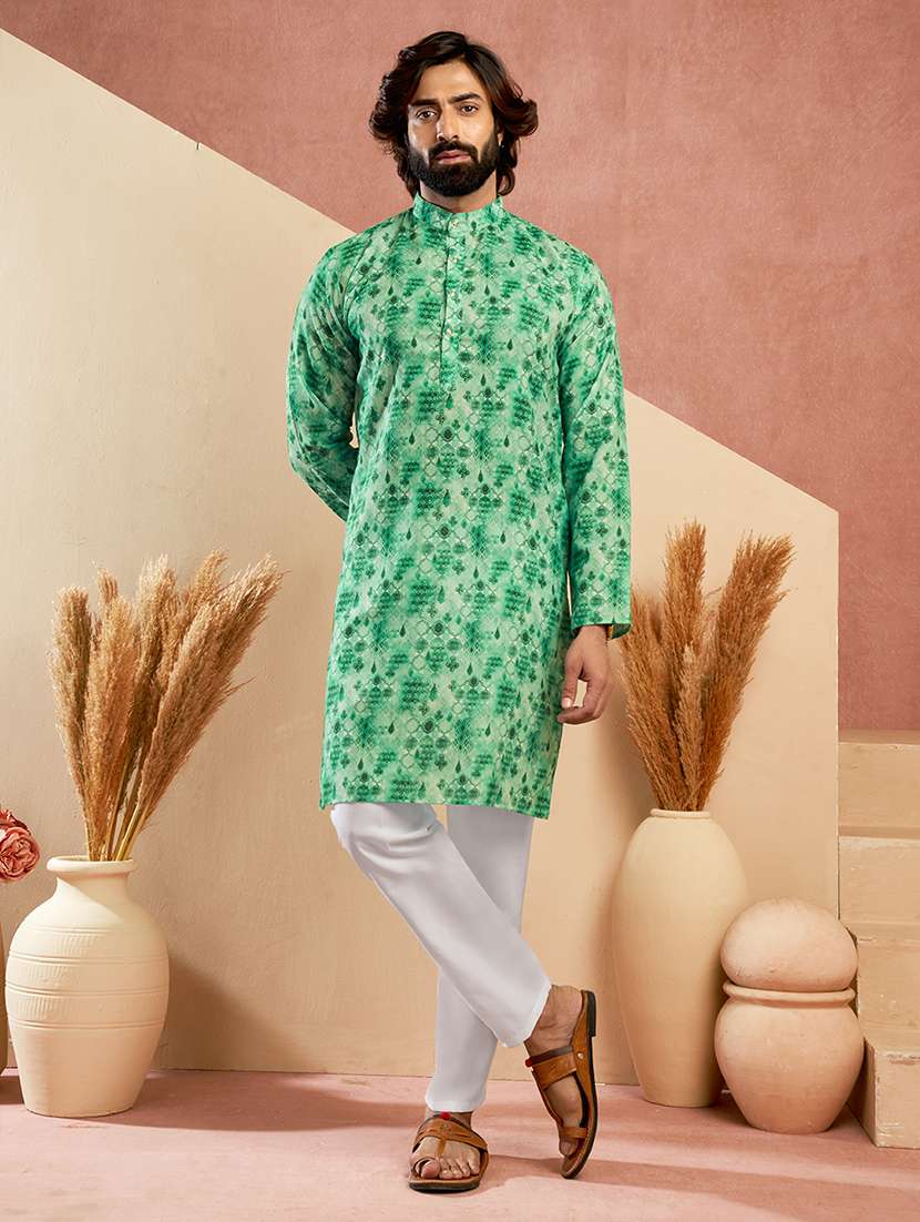 men printed mandarin neck kurta pyjama set