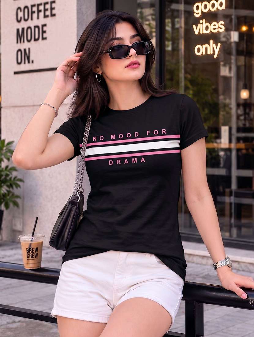 women printed short sleeve regular fit t-shirt