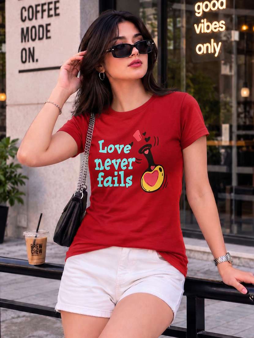 women printed short sleeve regular fit t-shirt