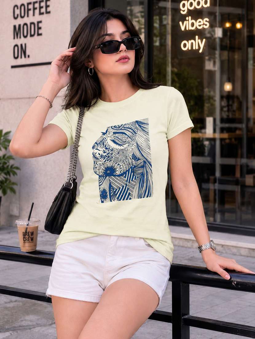 women printed short sleeve regular fit t-shirt