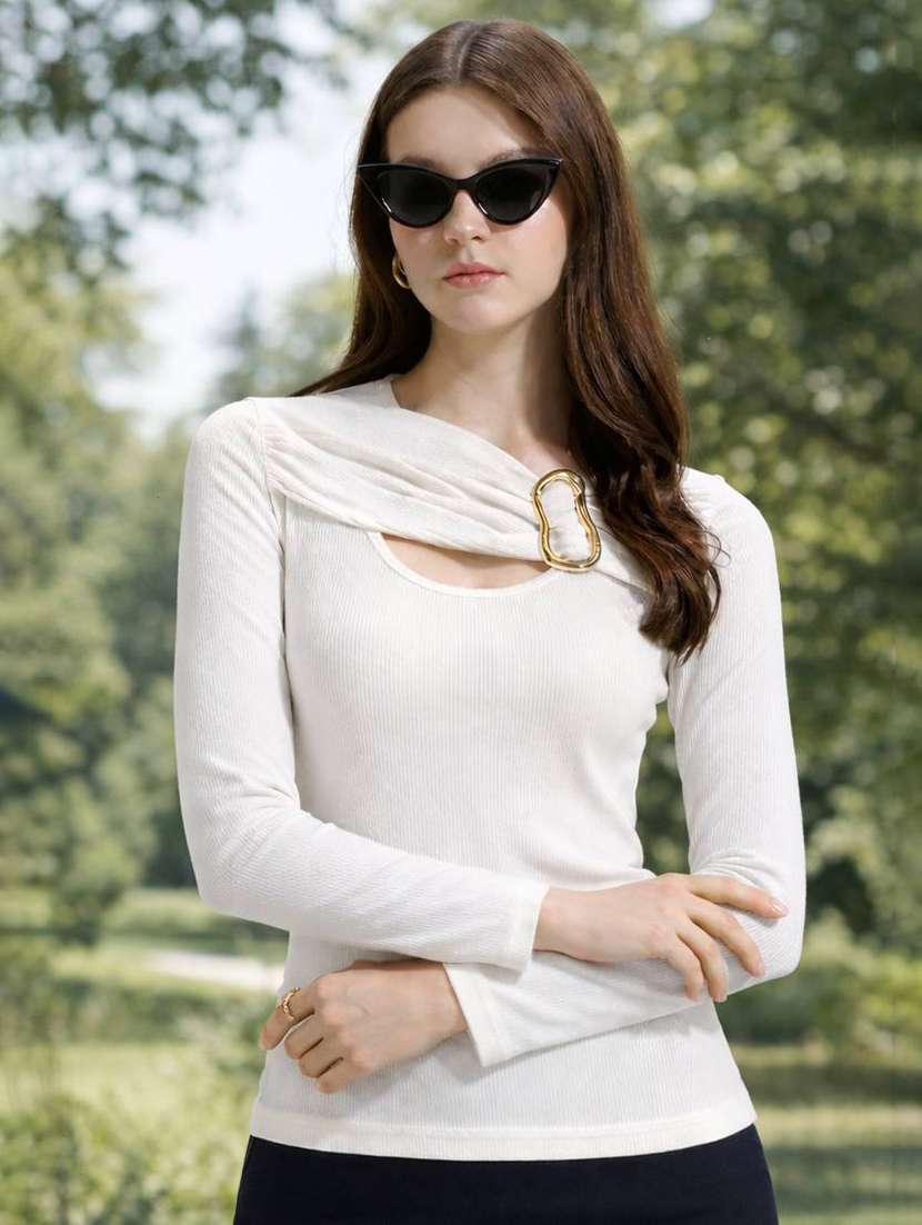 women solid long sleeves regular top