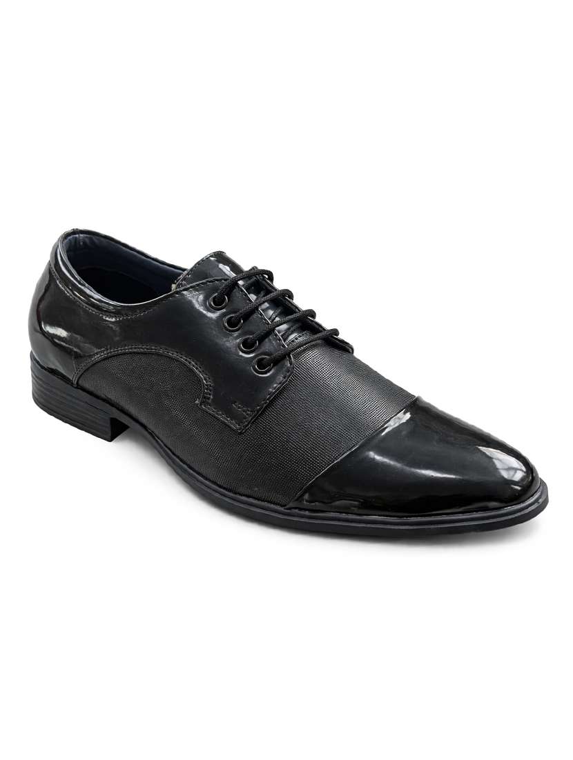 men textured lace up derby shoes