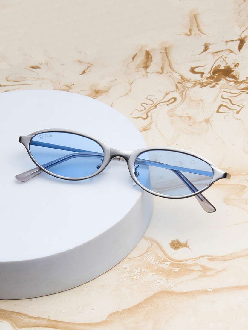 women oval frame full rim sunglasses