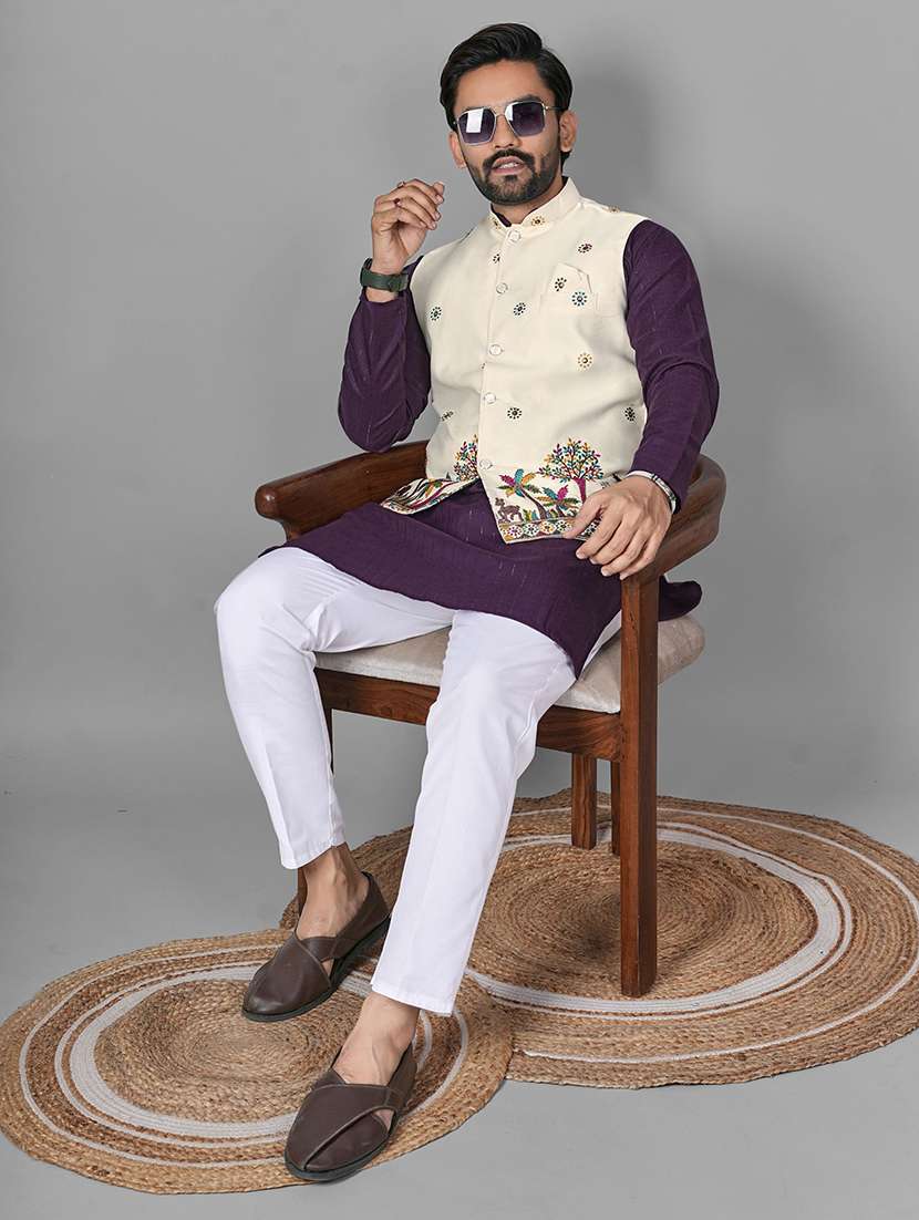 men embroidered mandarin neck nehru jacket