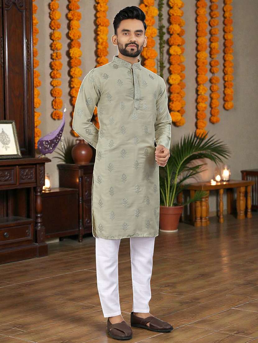 Men Solid With Work Mandarin Neck Long Kurta - 22595256 -  Standard Image - 3
