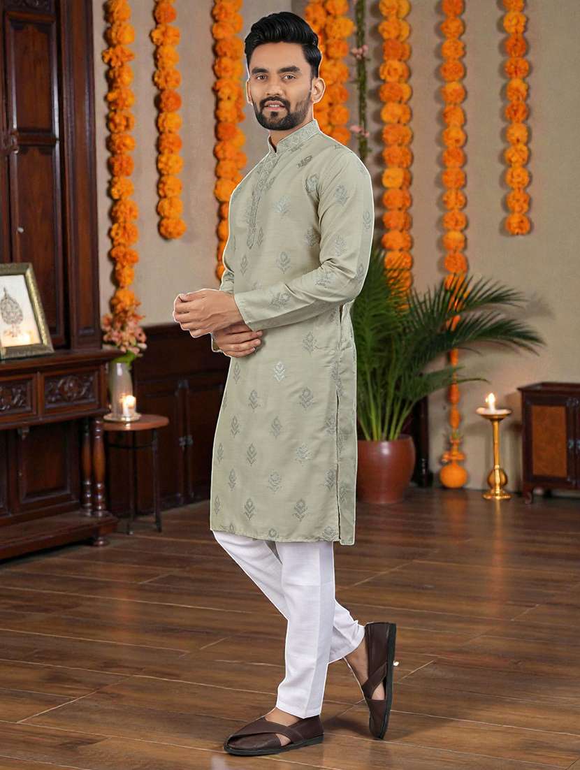 Men Solid With Work Mandarin Neck Long Kurta - 22595256 -  Standard Image - 5