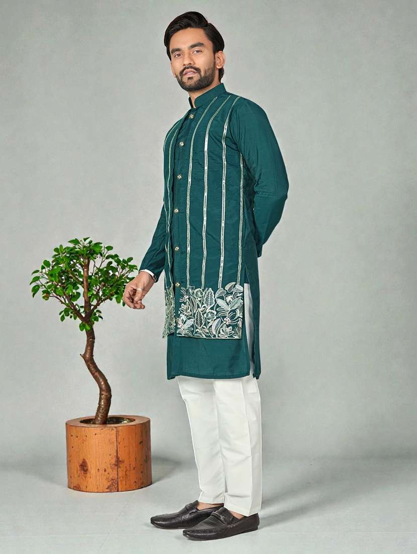 Men Solid With Work Mandarin Neck Long Kurta - 22595266 -  Standard Image - 3