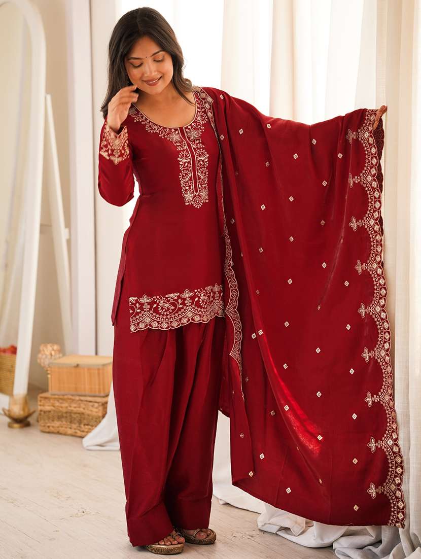 women embroidered three quarter sleeves kurta farshi salwar set with dupatta - 22595383 -  Standard Image - 3