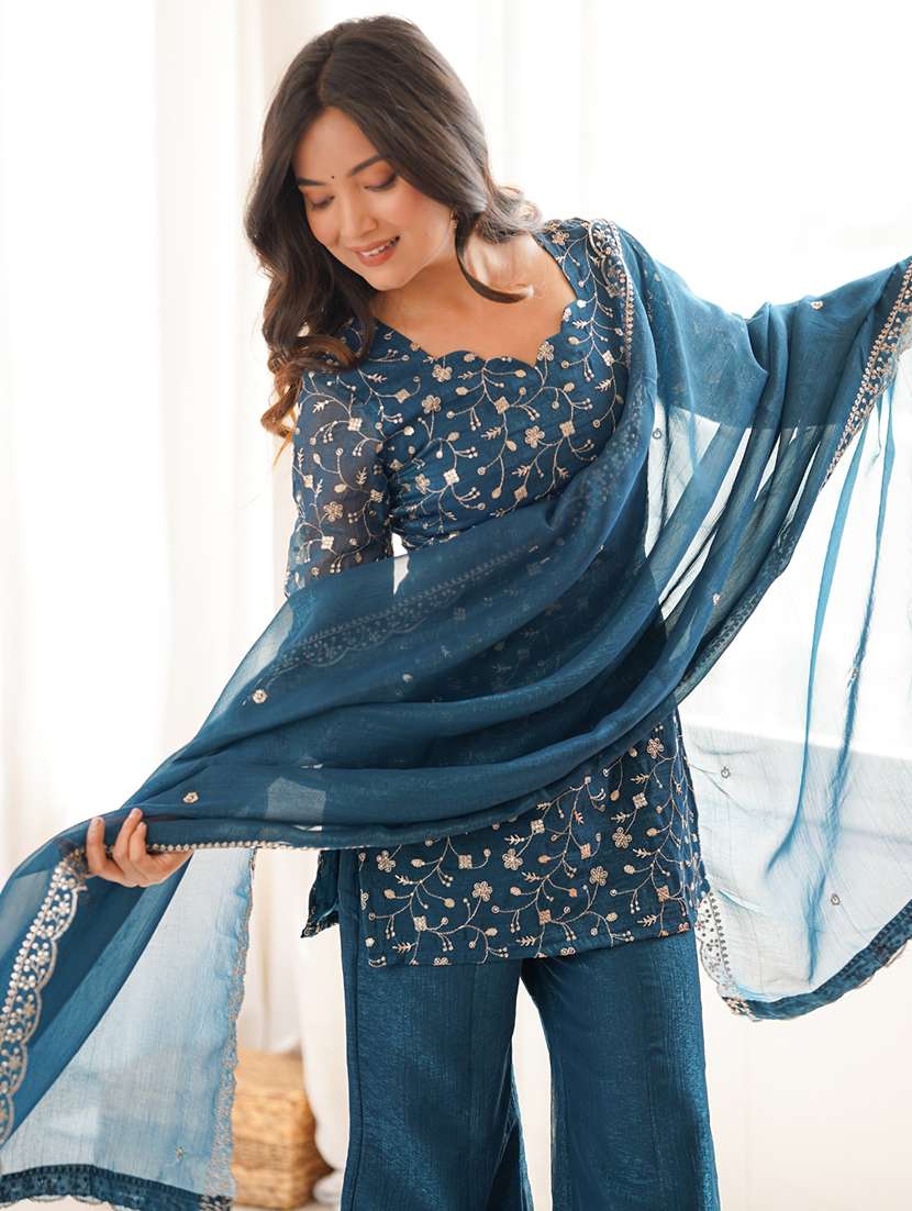 women embroidered three quarter sleeves kurta palazzo set with dupatta - 22595391 -  Standard Image - 5