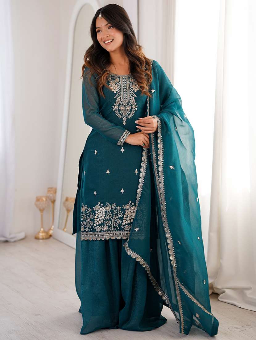 women embroidered long sleeves kurta palazzo set with dupatta - 22595396 -  Standard Image - 3